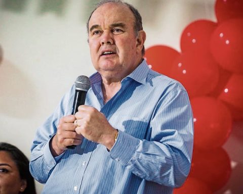 Rafael López Aliaga leads a vote intention with 11%, according to Ipsos survey