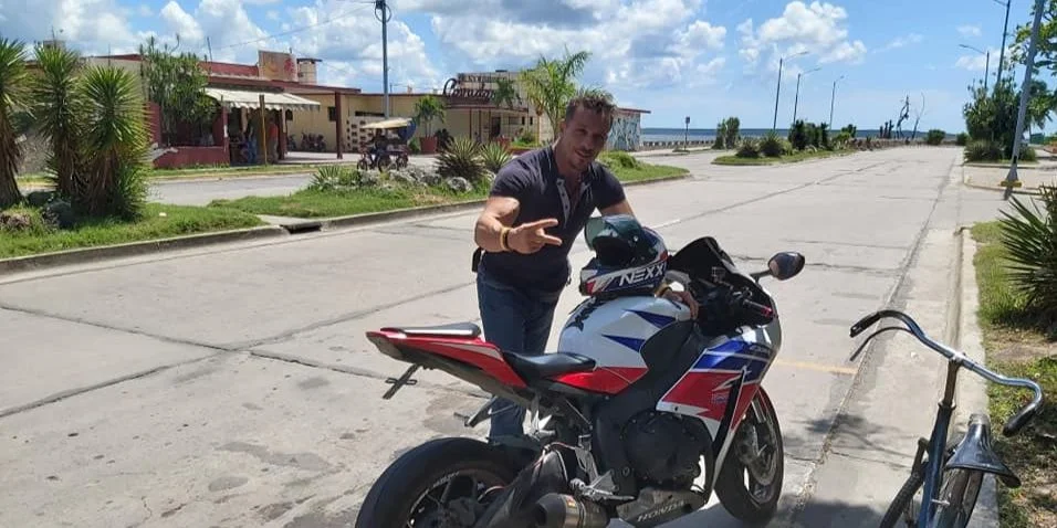 Mario Pontolillo en Punta Gorda, en Cienfuegos, en 2019