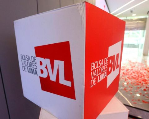 Rent4 SAB foresees that BVL actions would be affected by eighth AFP retirement