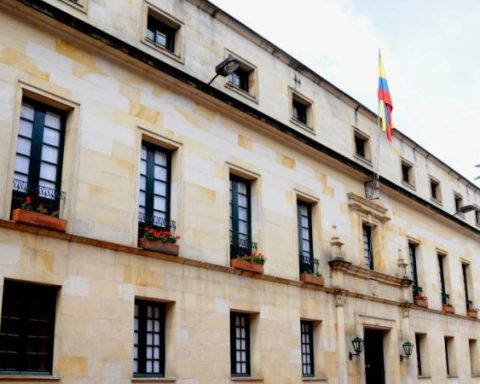 'Revoke a visa attempts against the protection of the right to freedom': Foreign Ministry