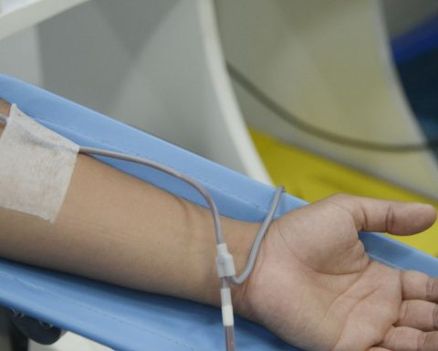 Rheumatology Society defends more infusion centers in SUS