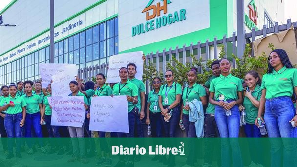 Rosa NG says Chinese business closure is a show and a hunt