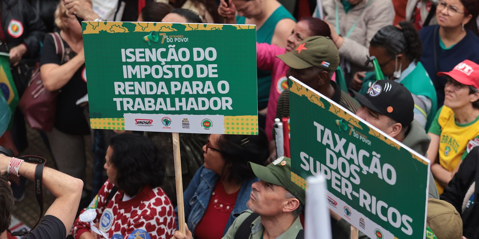 SP: unions and social movements mobilize in act for sovereignty