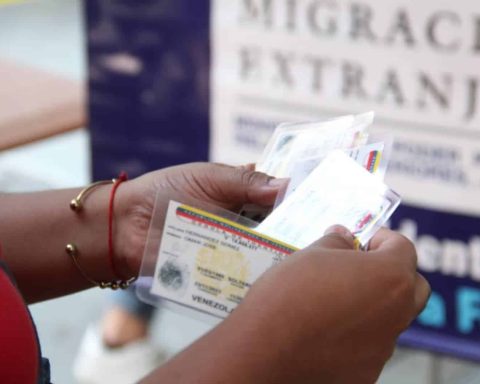 Saime announces a new special day of verification and renewal of cards