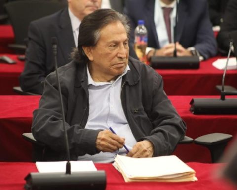 Sala rejects Alejandro Toledo to go to house arrest for being over 80 years