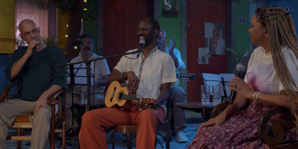 Samba in Gamboa: Pure dust wheel mixes hits of the genre and chat