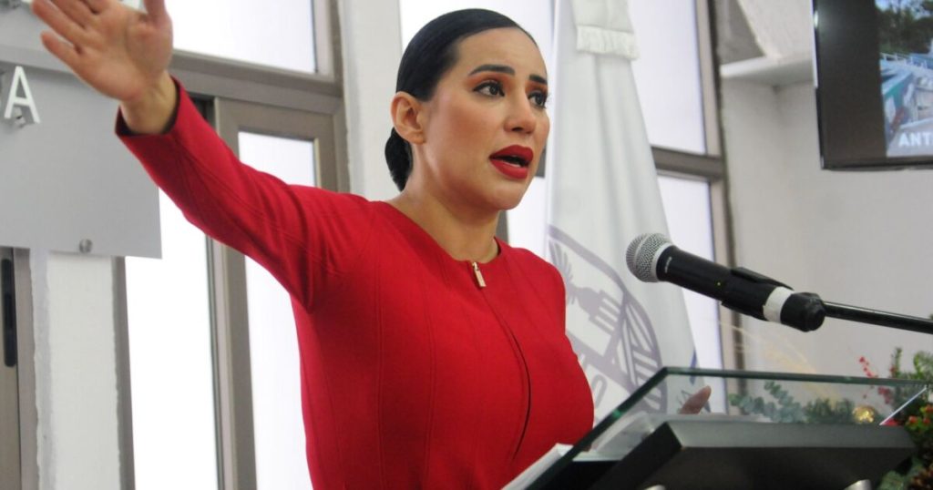 Sandra Cuevas denies link with organized crime and accepts a relationship with "The Choko"