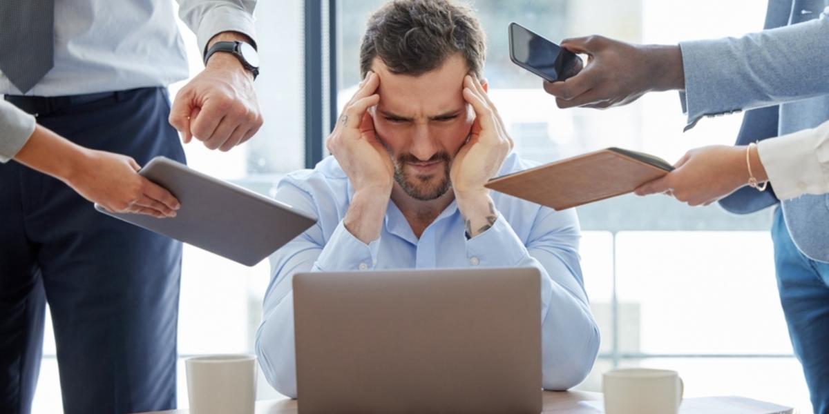 Sandwich effect, when managers feel pressured in the organization