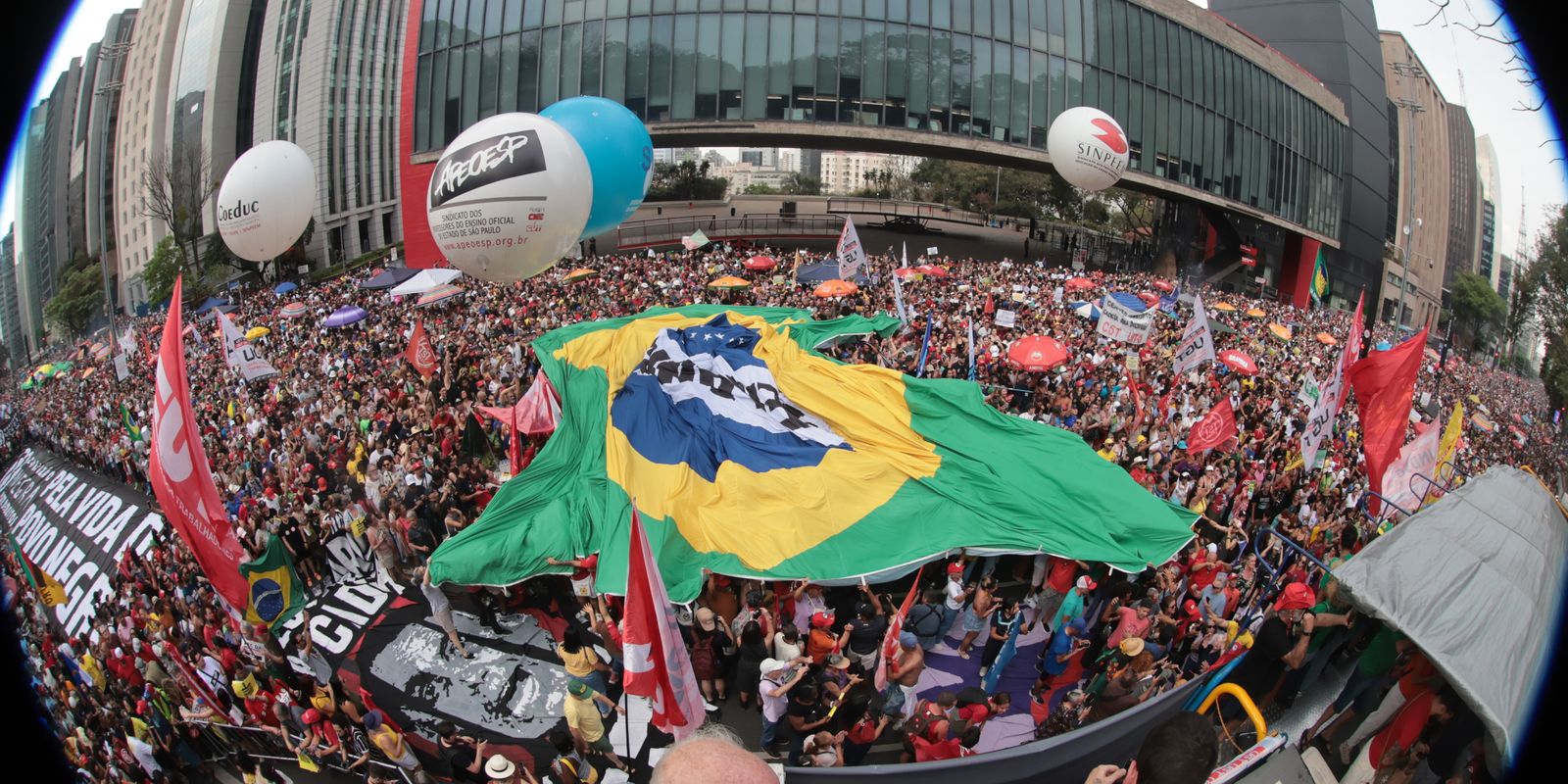 São Paulo has 42,000 people in an act against PEC of Armage and Amnesty