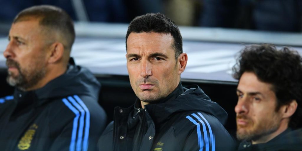 Scaloni: "Spain is doing incredible job with De la Fuente"
