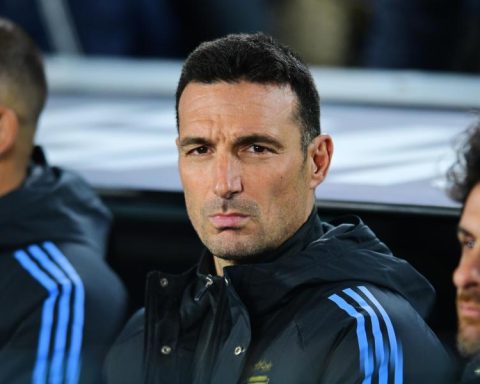 Scaloni: "Spain is doing incredible job with De la Fuente"