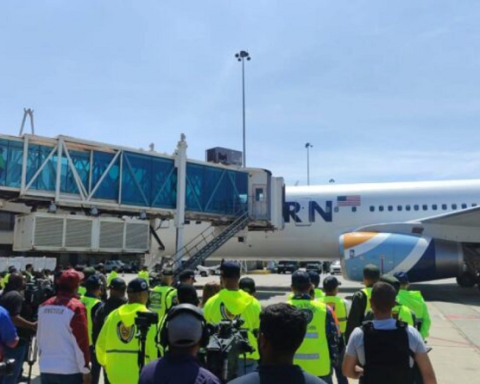 Serious mistake! Deport a US citizen to Venezuela