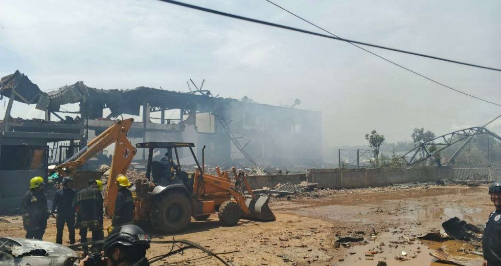 Seven hospitals receive wounded by explosion in Maracaibo