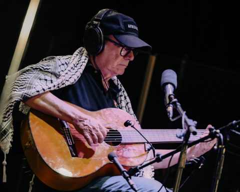 Silvio Rodríguez returns to Chile with four concerts exhausted at Movistar Arena