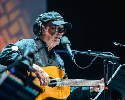 Silvio in Chile: a romance that does not go out