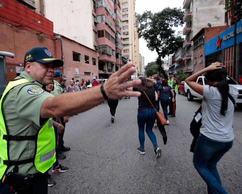 Simulation against disasters and armed conflicts unfold throughout the country