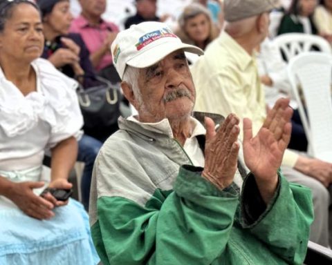 Solidarity Pilar: Link for the older adults of Colombia to update their data