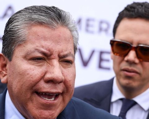 Start career for Zacatecas governorship ... with Monreal discarded by Morena