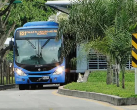 Start in Cali new payment model in public transport with credit cards