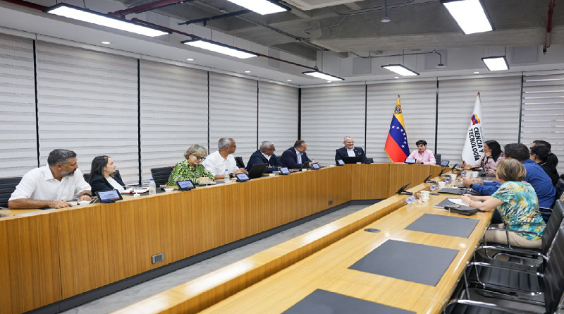 Strategic Meeting Strengthens Educational System from Science and Technology