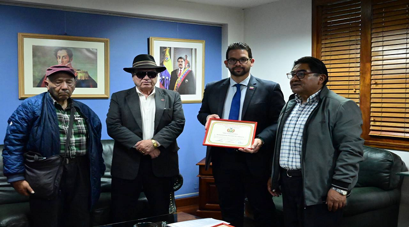 TRIMPIZ Ambassador receives Venezuela support manifesto by Bolivia