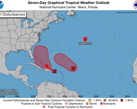 The Caribbean on alert: system with cyclonic potential is organized to the Bahamas
