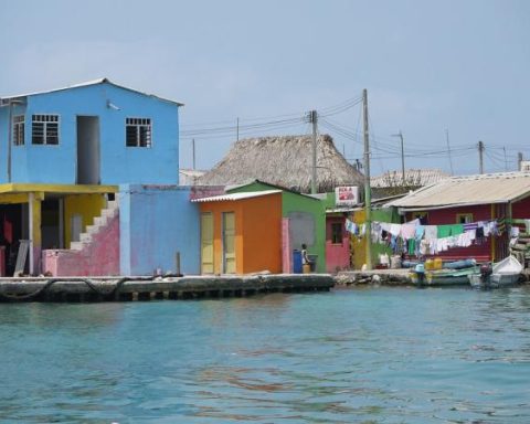 The Colombian island where nobody uses money: everything is paid with barter