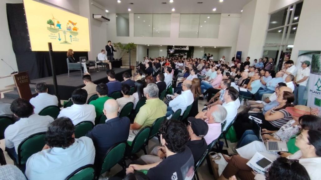 The International Conference on Carbon Bonds at Fexpocruz is developed