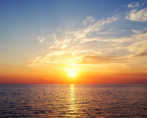 The city of Colombia with the cutest sunset in Latin America, according to AI