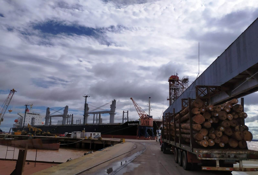 The dredging of the Uruguay River: between maintenance and strategic opportunity