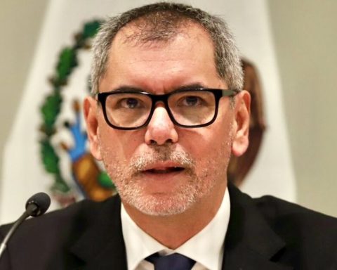 The opposition is launched against the Secretary of Finance at the case of fiscal huachicol