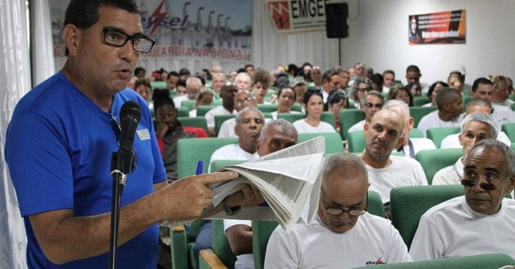 The right to strike remains absent in the labor code project