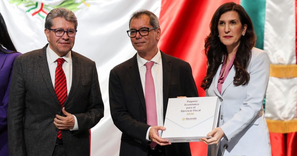 The unavoidable expenses of the Sheinbaum government for 2026: social programs, debt and pensions