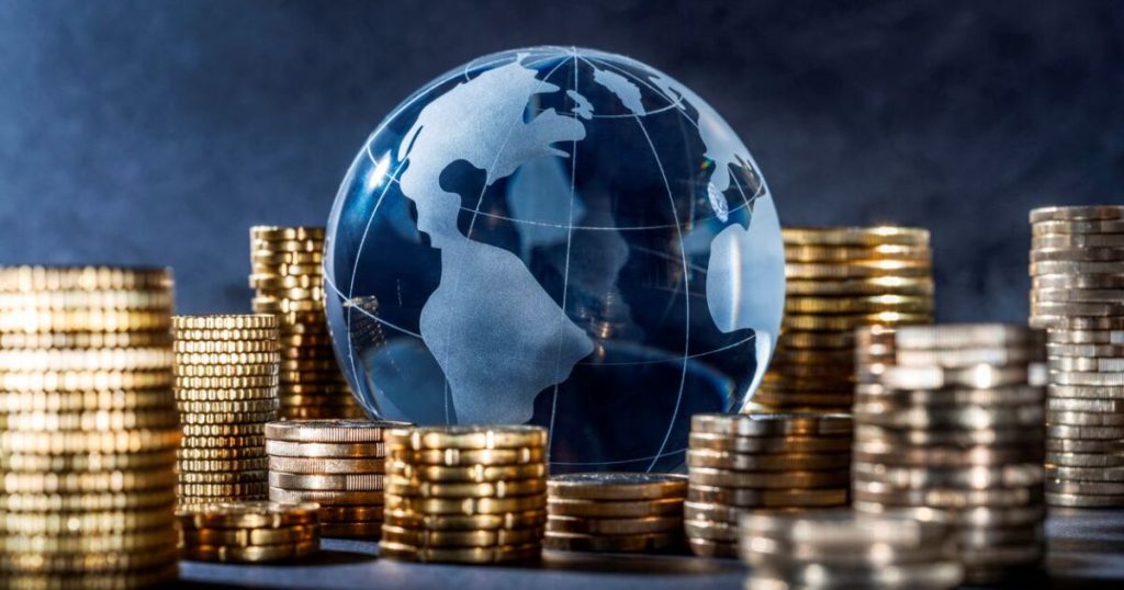 The world economy resists better than expected to Trump's tariffs, according to the OECD