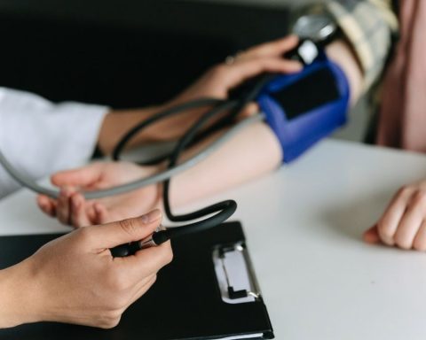 These are the 5 Isapres that will increase the price of their health plans as of September 1