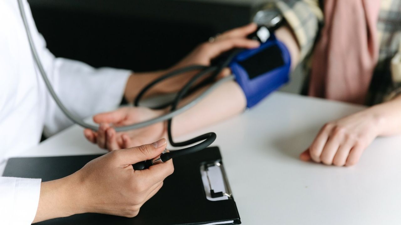 These are the 5 Isapres that will increase the price of their health plans as of September 1