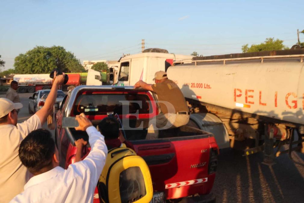 They declare in reserve the Botrading case and denounce manipulation of documents, after raid to YPFB