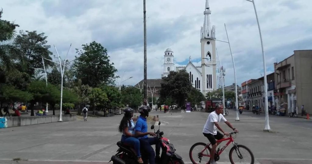 They decree curfew for minors and reinforce fuel sale in Tuluá (Valle)