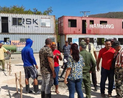 They deliver recycled containers instead of houses to those affected by Hurricane Oscar