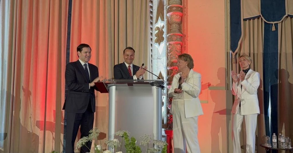 They recognize Berta Soler and the Blanco Ladies with the Lech Wałęsa Solidarity Award