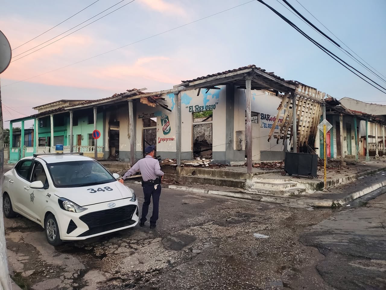 They turn off fire that affected five houses and a bar in Yaguajay