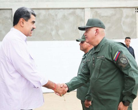 This Saturday the uniformed town goes to the communities