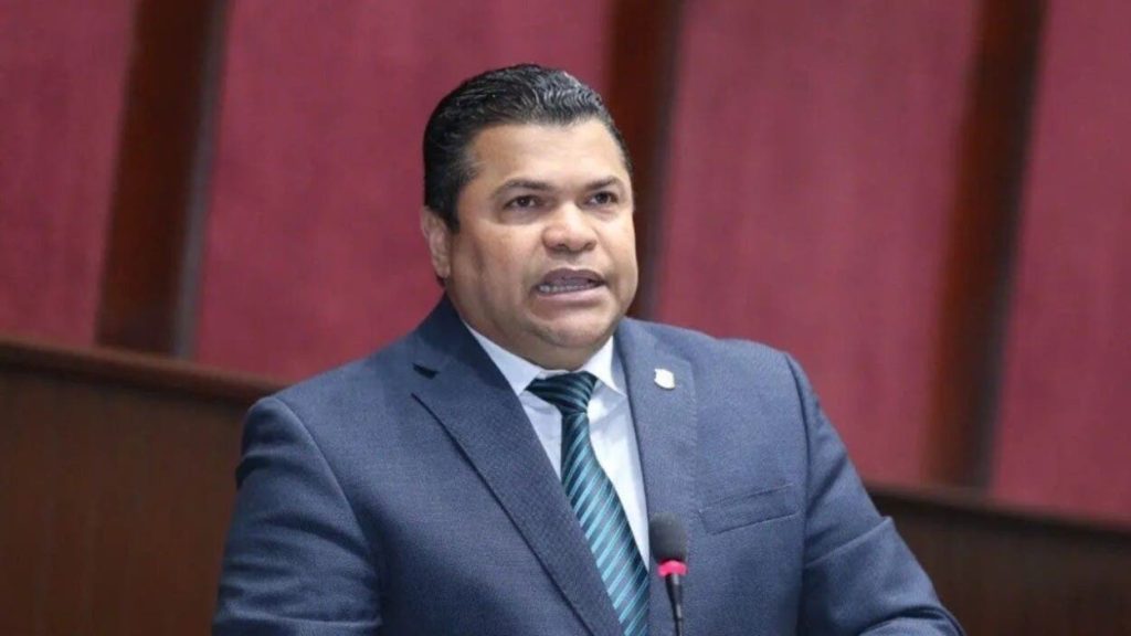 Tobías Crespo: motoconchistas son una realidad en el país; importaciones de motocicletas aportan 97 millones de dólares al año