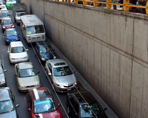 Today does not circulate Thursday, September 18: Check what cars they cannot leave on CDMX and Edomex