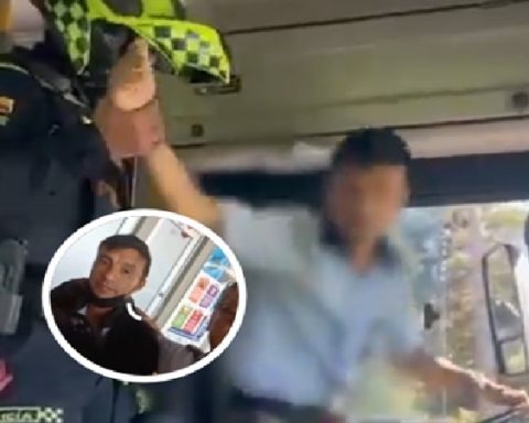 Conductor de SITP de Transmilenio que sufrió descompensación.