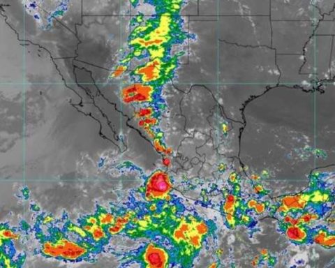 Tropical Depression Mario causes heavy rains in Jalisco and very strong in Colima, Michoacán and Guerrero