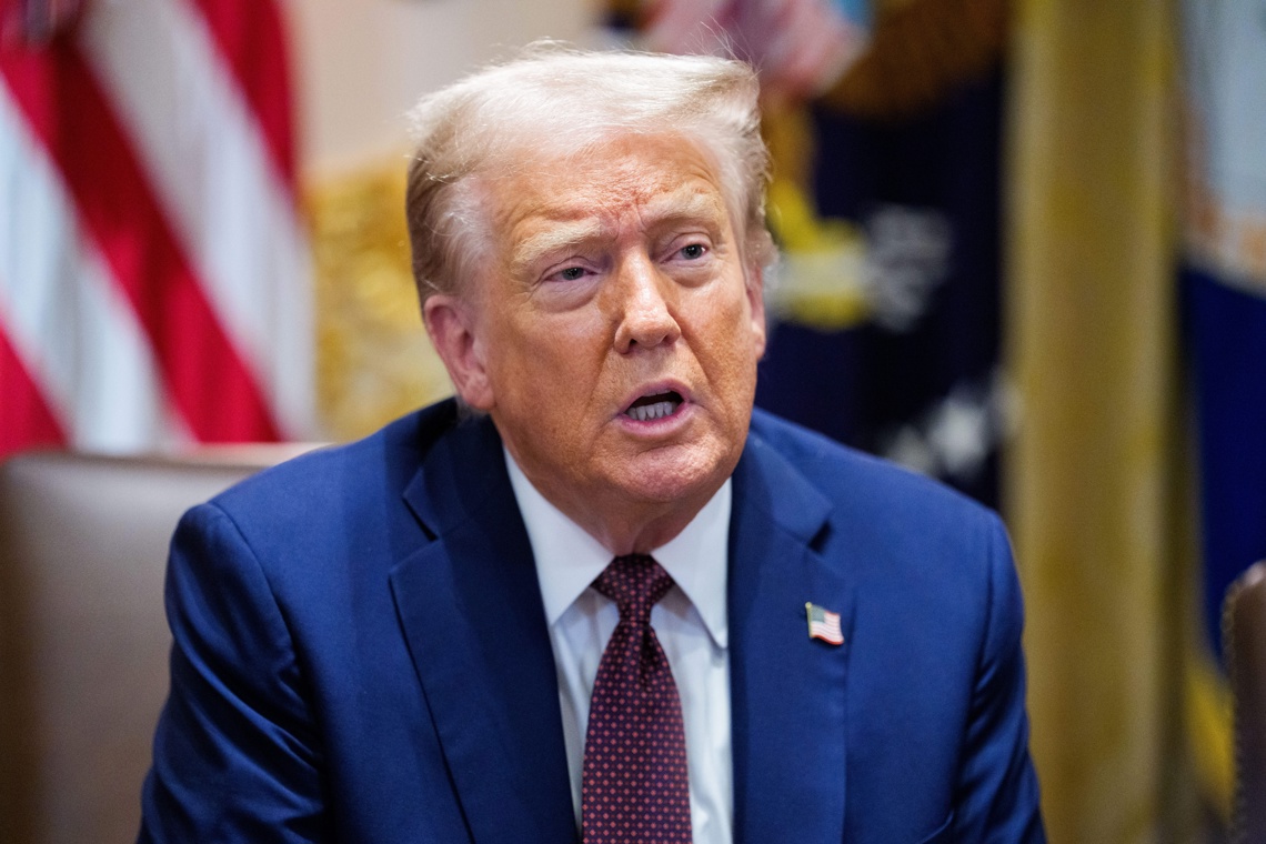 Trump announces that an agreement with Hamas is very close "to release hostages in Gaza