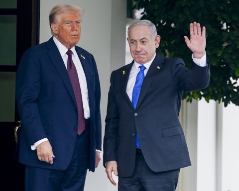 Trump receives Netanyahu and says he is "very confident" in putting an end to the war in Gaza
