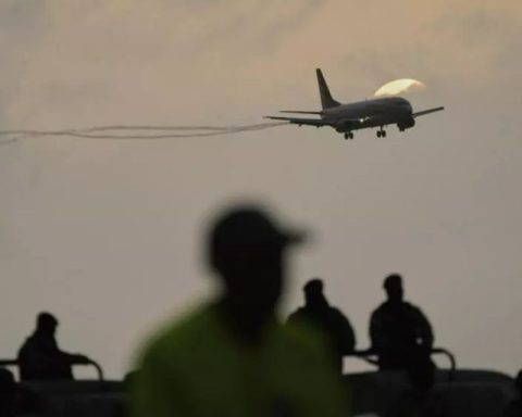 Trump's war strategy seeks to justify the deportations of Venezuelan migrants