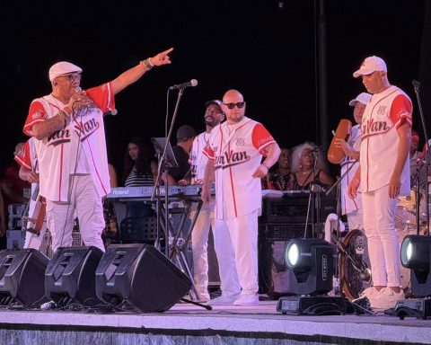 Two formell concerts and the van van